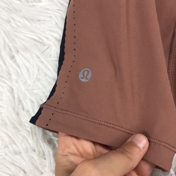 Lululemon Smooth Stride Crop Henna / Black - Picture 7 of 9